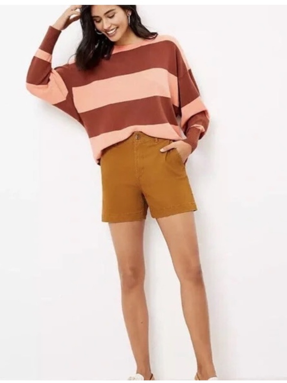 Loft | Curvy Fit Washed Twill Shorts in Bronze Brown
